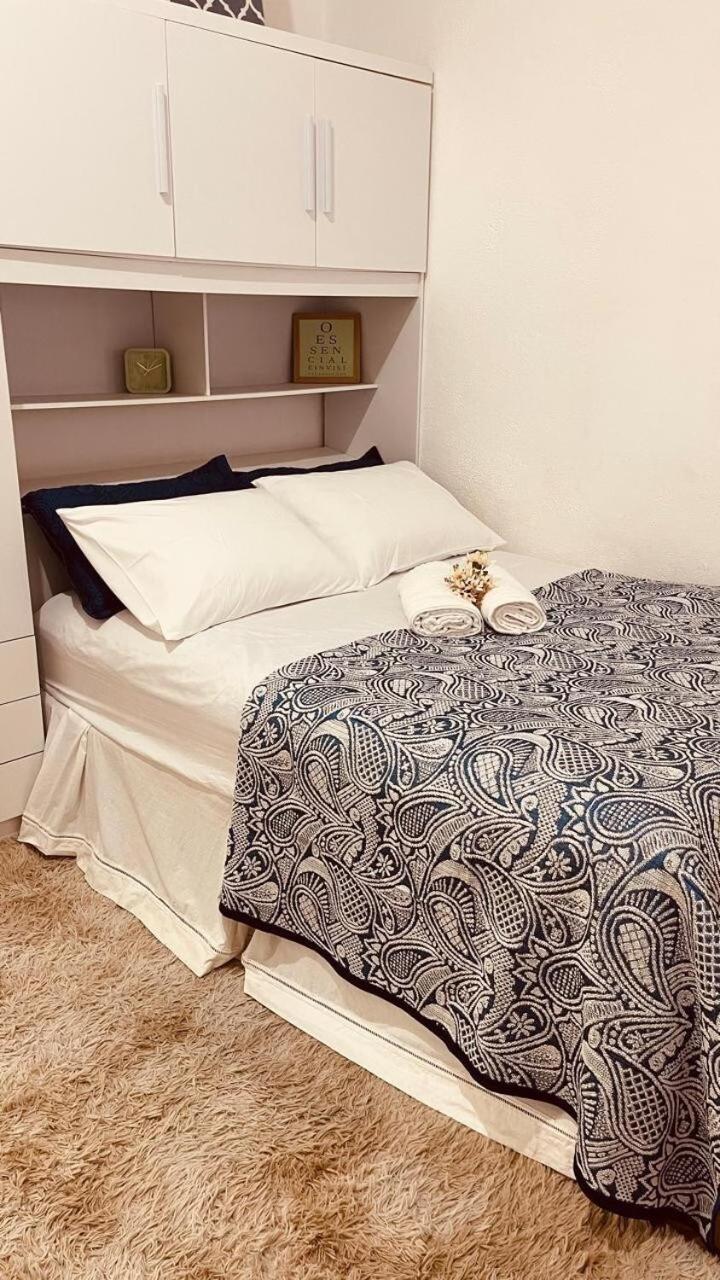 Apartemen Em Copacabana A 50 Metros Da *